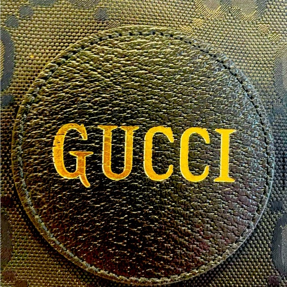 Authentic Gucci off the Grid Black Tote - Picture 8 of 14